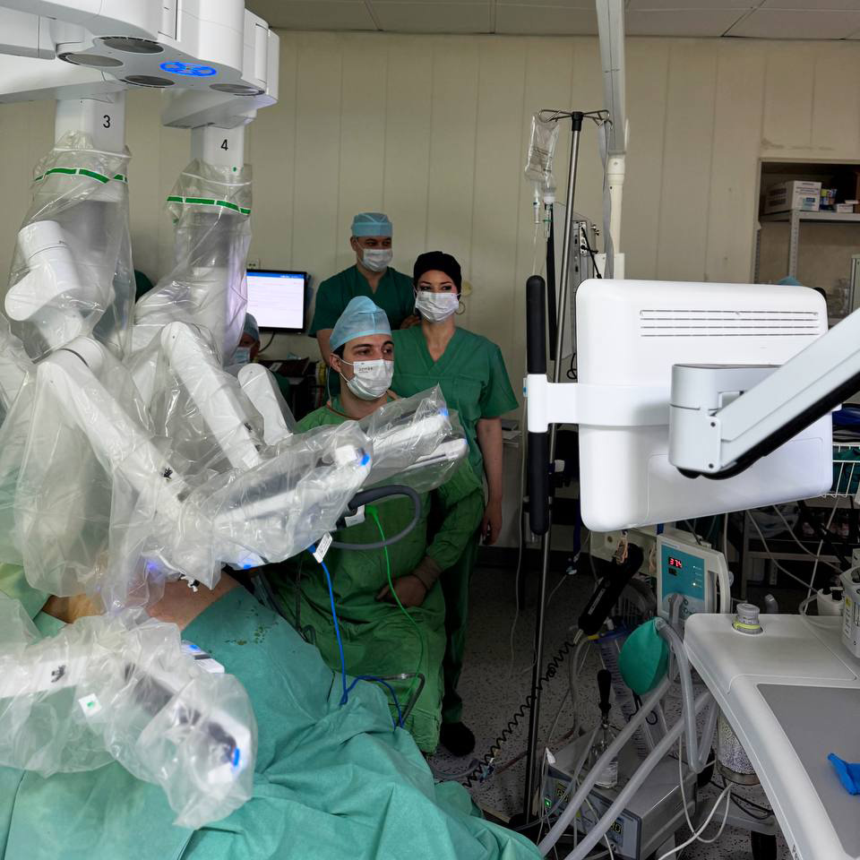 Роботическая хирургия в Московской городской онкологической больнице №62