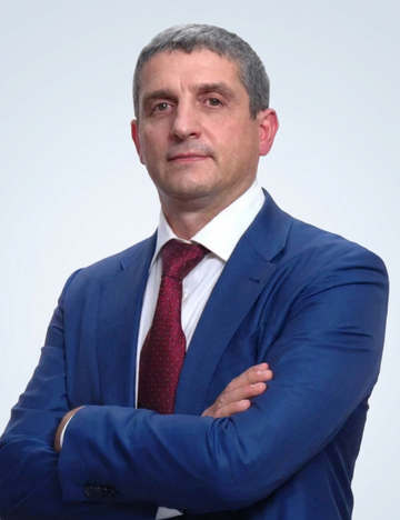 Алиев
Вячеслав Афандиевич