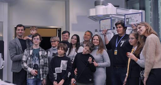 Дети МОНИИАГ: знакомство с роботом da Vinci